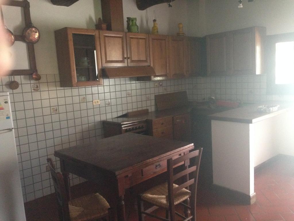Podere Di Valli Santa Maria a Monte Zimmer foto